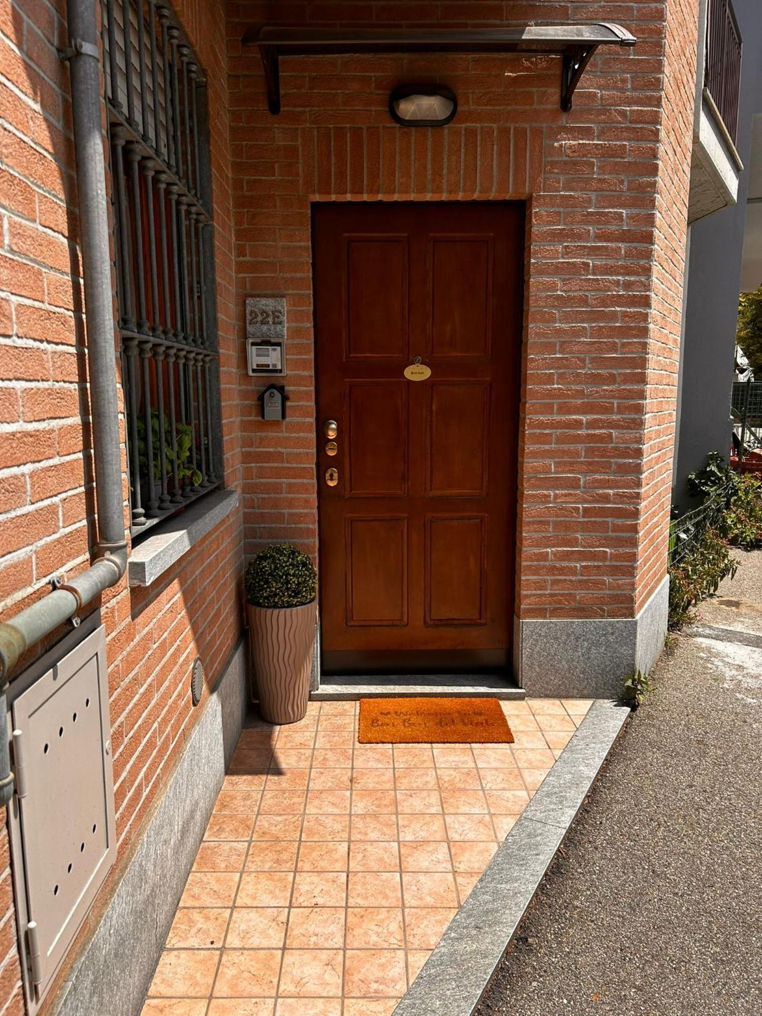 Apartmán Bon Bon Del Viale-Con Posto Auto Privato Asti Exteriér fotografie